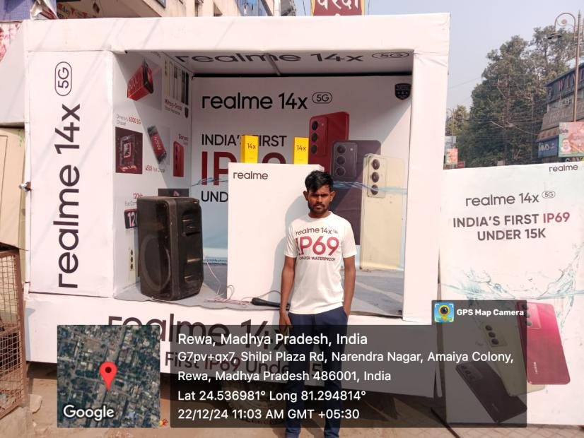 Realme canter van, small-town India